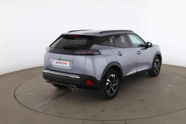 Peugeot 2008 image 9