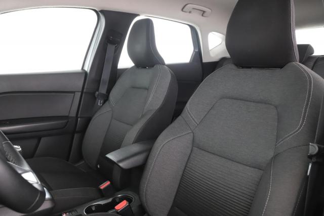 Renault Captur image 9
