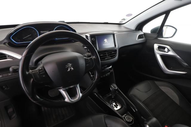 Peugeot 2008 image 5