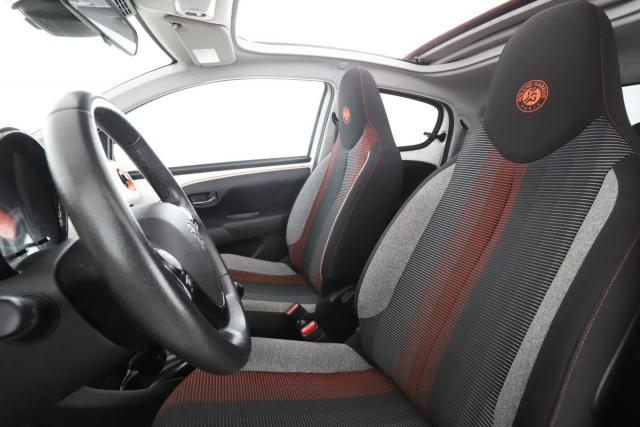 Peugeot 108 image 9