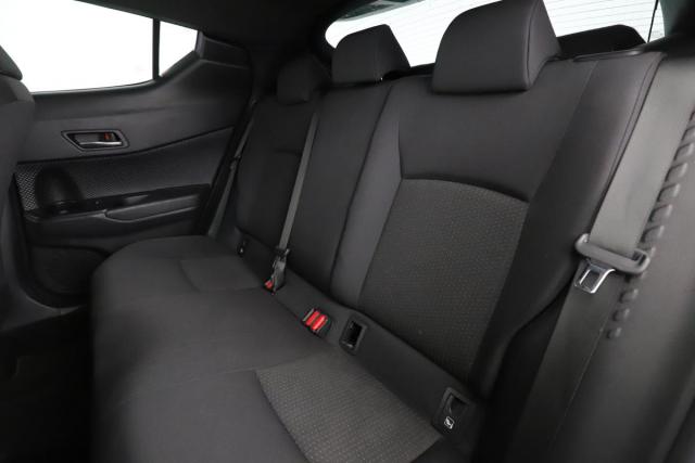 Toyota C-Hr image 3