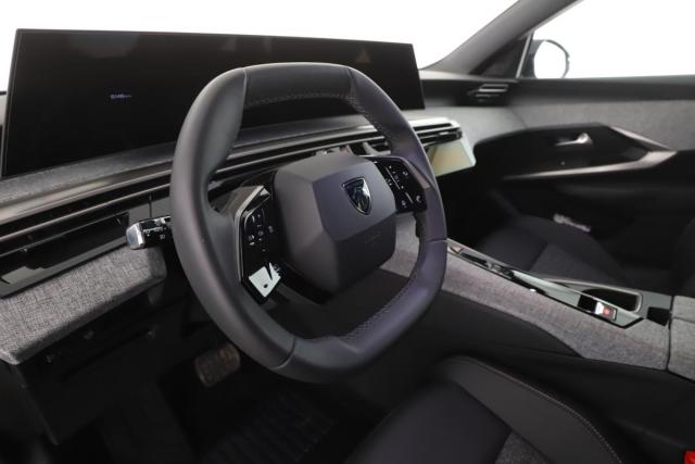 Peugeot 3008 image 8