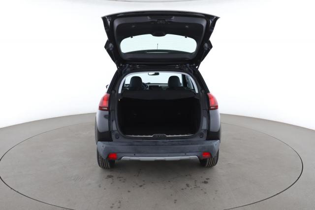 Peugeot 2008 image 9