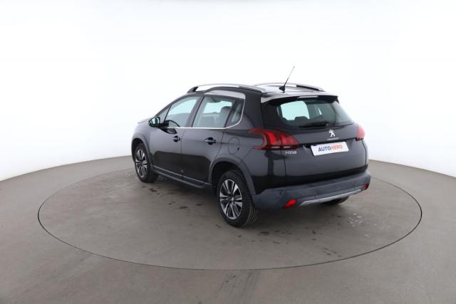 Peugeot 2008 image 6