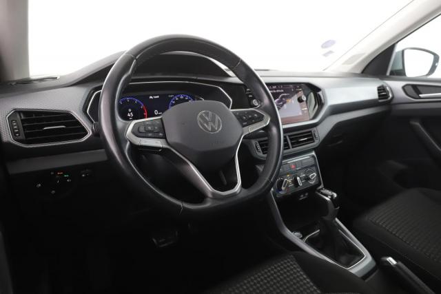 Volkswagen T-Cross image 8