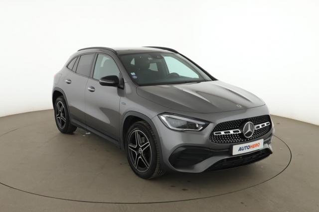 Mercedes Benz Gla image 8