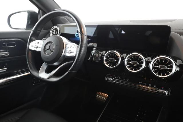 Mercedes Benz Gla image 5