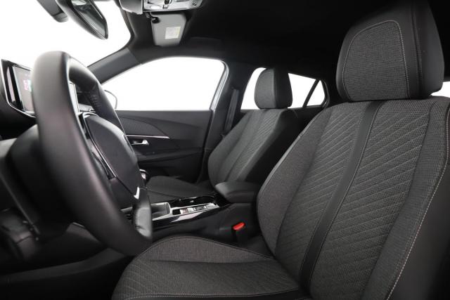 Peugeot 2008 image 4