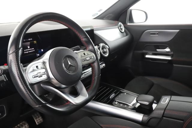 Mercedes Benz Eqa image 8