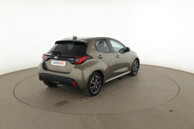 Toyota Yaris image 6
