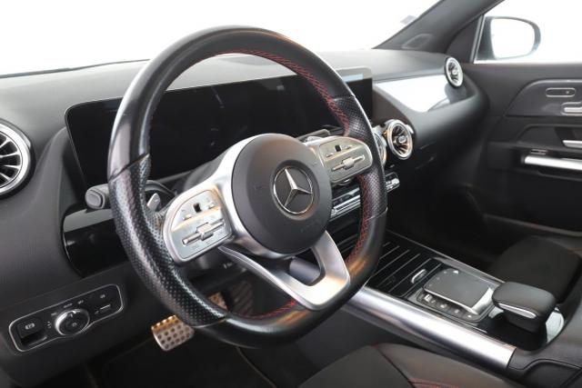 Mercedes Benz Gla image 7