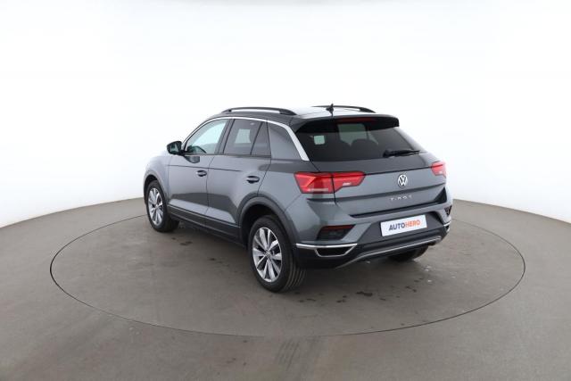 Volkswagen T-Roc image 2