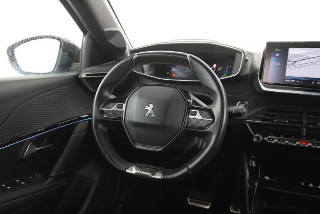 Peugeot 208 image 3