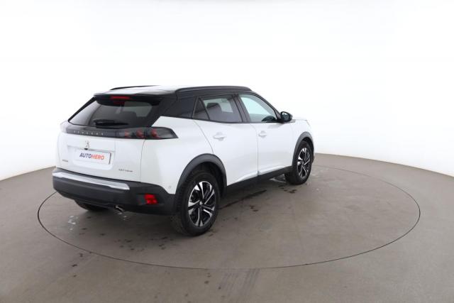 Peugeot 2008 image 3