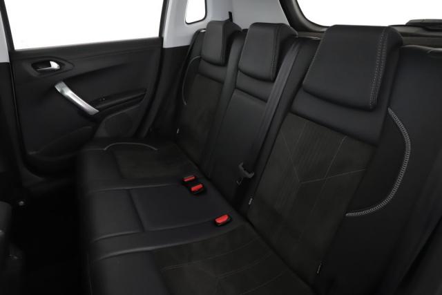 Peugeot 2008 image 1