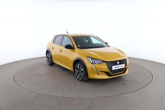 Peugeot 208 image 1