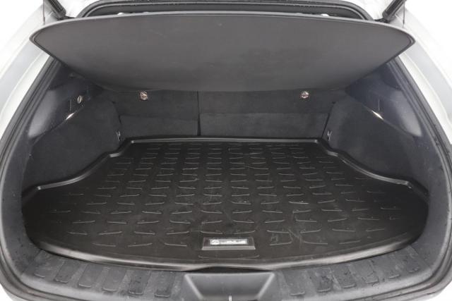 Lexus Ux image 6
