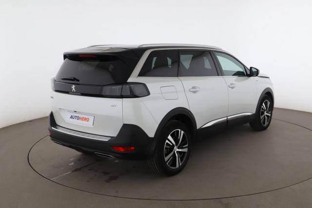 Peugeot 5008 image 4