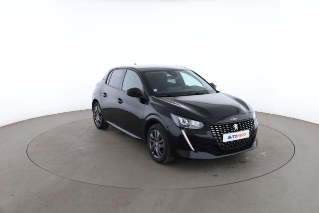 Peugeot 208 image 9