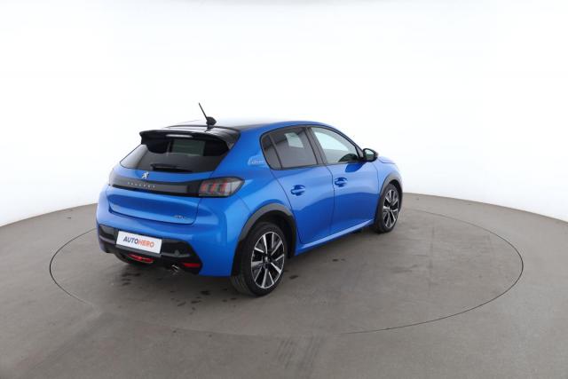 Peugeot 208 image 8