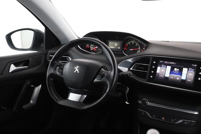 Peugeot 308 image 7