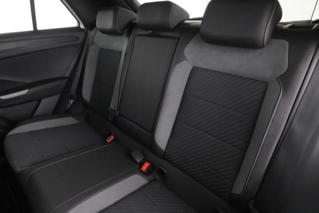 Volkswagen T-Roc image 4