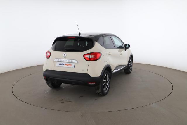 Renault Captur image 9