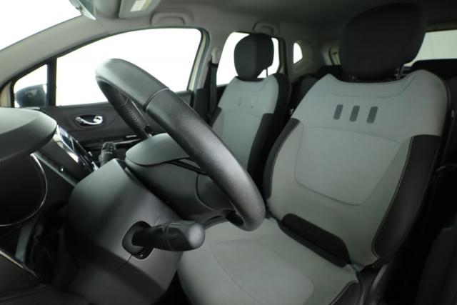 Renault Captur image 2
