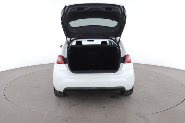 Peugeot 308 image 9