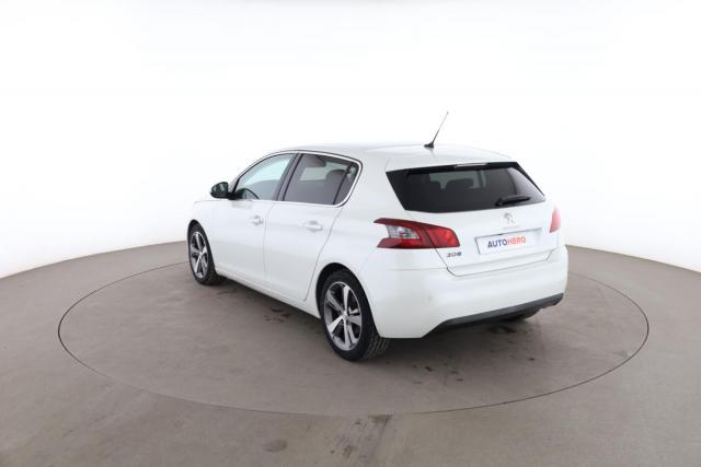 Peugeot 308 image 8