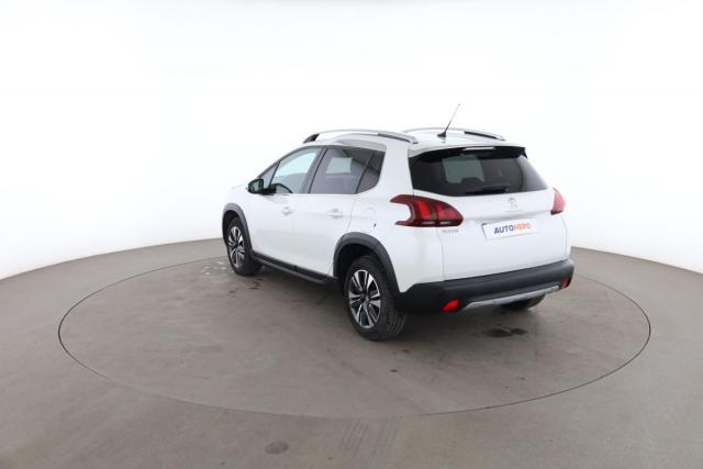 Peugeot 2008 image 6