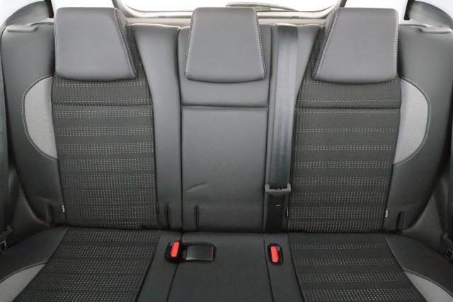 Peugeot 2008 image 4