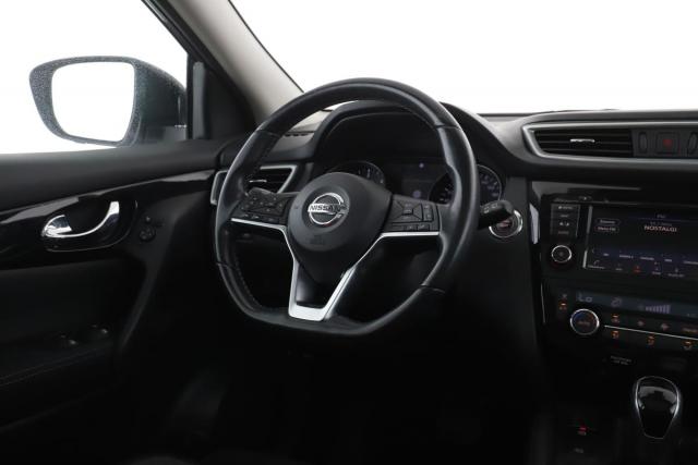 Nissan Qashqai image 1