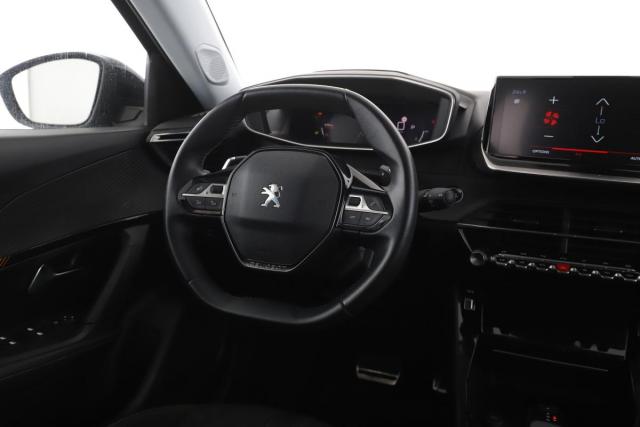 Peugeot 2008 image 3