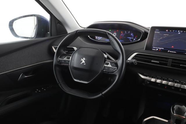 Peugeot 3008 image 8
