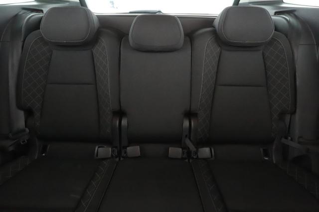 Skoda Karoq image 2