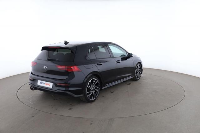 Volkswagen Golf image 8