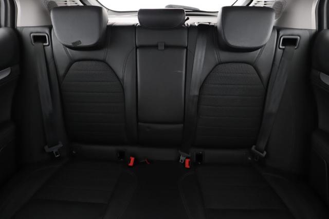 Alfa Romeo Stelvio image 3