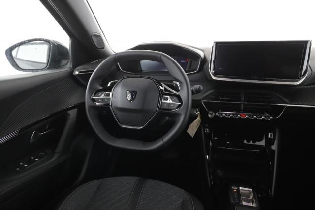 Peugeot 2008 image 9