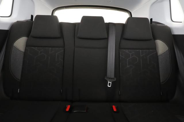 Peugeot 2008 image 4