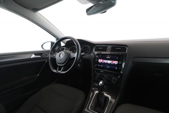 Volkswagen Golf image 5