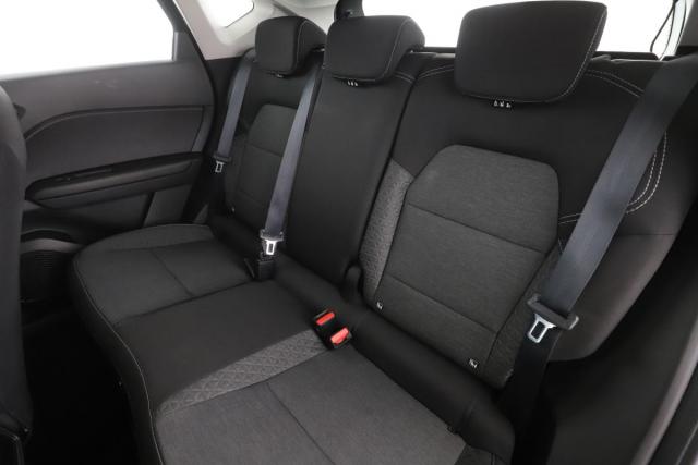 Renault Captur image 6