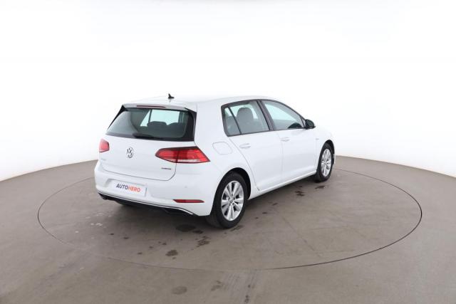 Volkswagen Golf image 5
