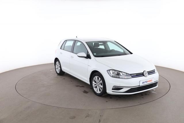 Volkswagen Golf image 9
