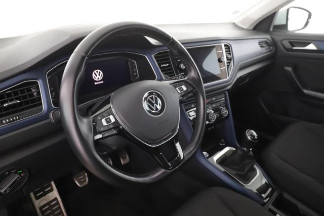 Volkswagen T-Roc image 3