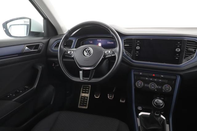 Volkswagen T-Roc image 4