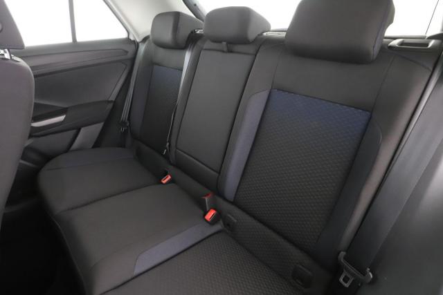 Volkswagen T-Roc image 6