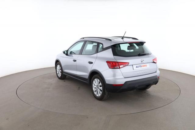 Seat Arona image 2