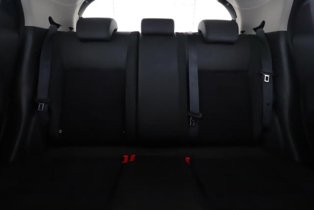 Nissan Juke image 2