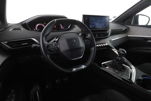 Peugeot 3008 image 1